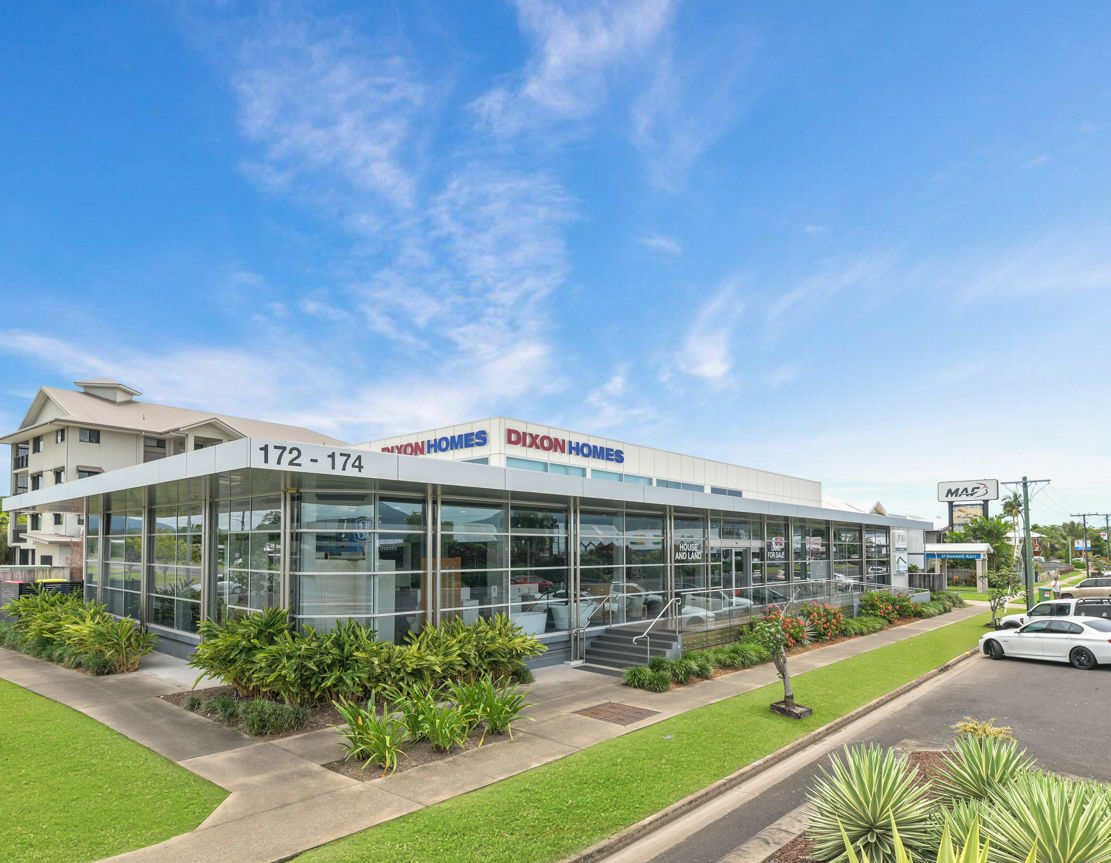 cairns caravonica builder